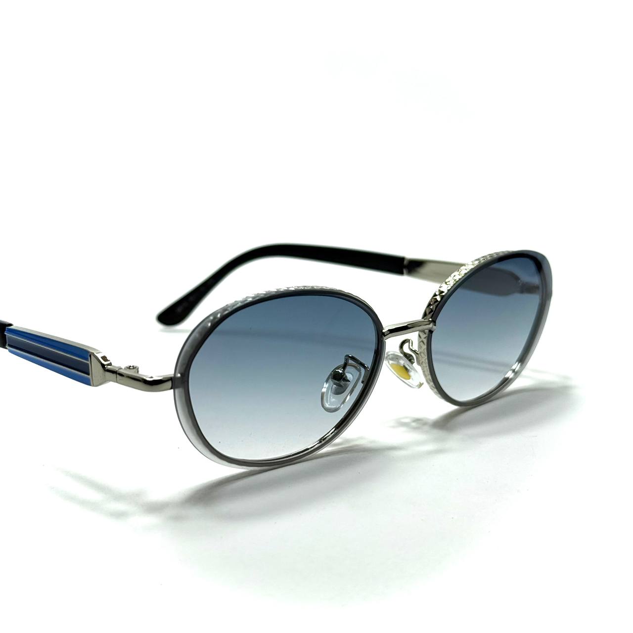 Chanel Oval – Silver / Blue Gradient