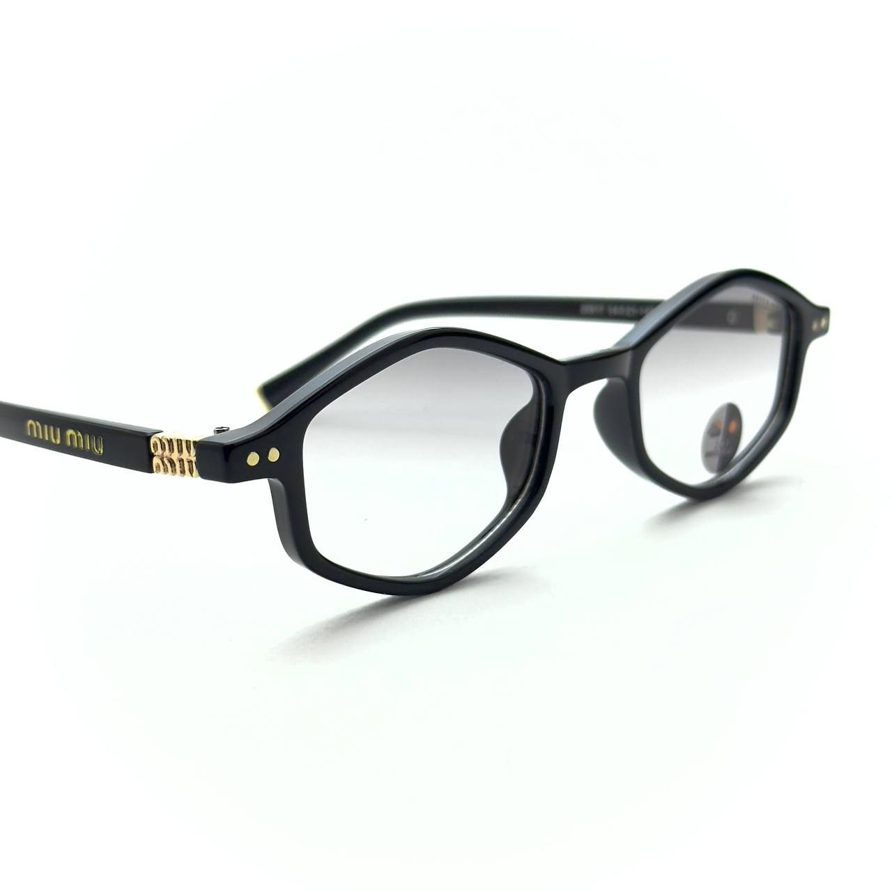 Miu Miu Noir Whisper – 2in1 Lens Edition