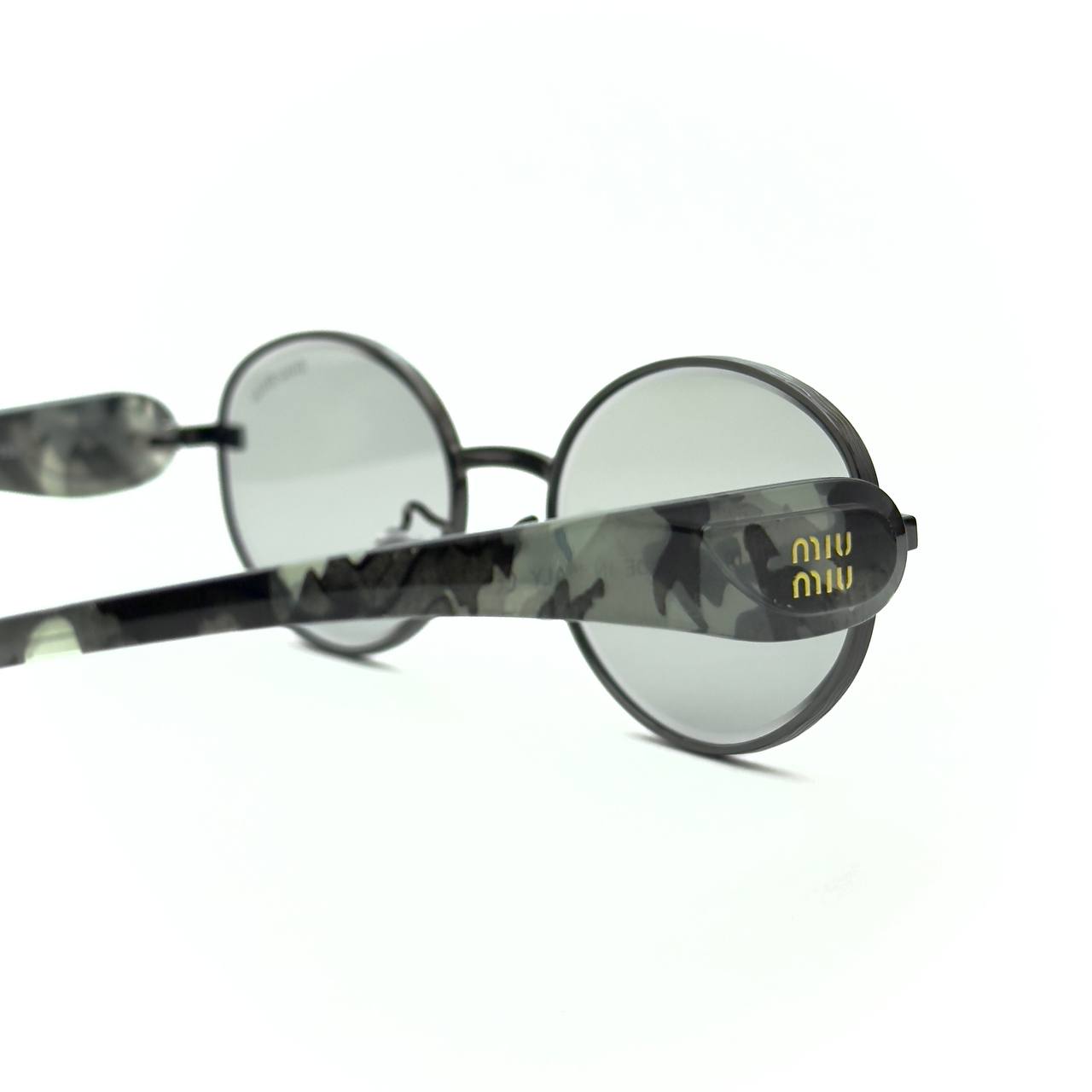 Miu Miu - Noir Chrome