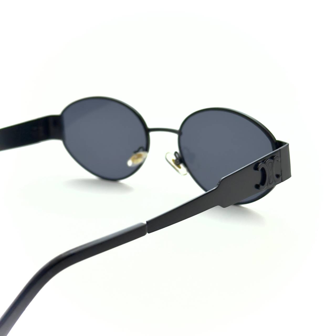 Celine Triomphe - Noir Oval