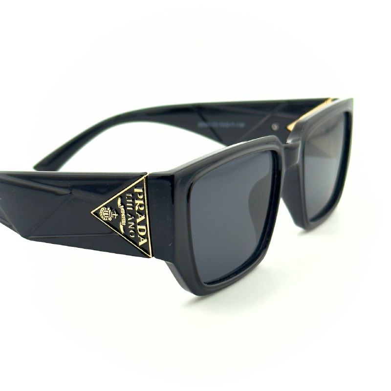 Prada PR52 - Full Black