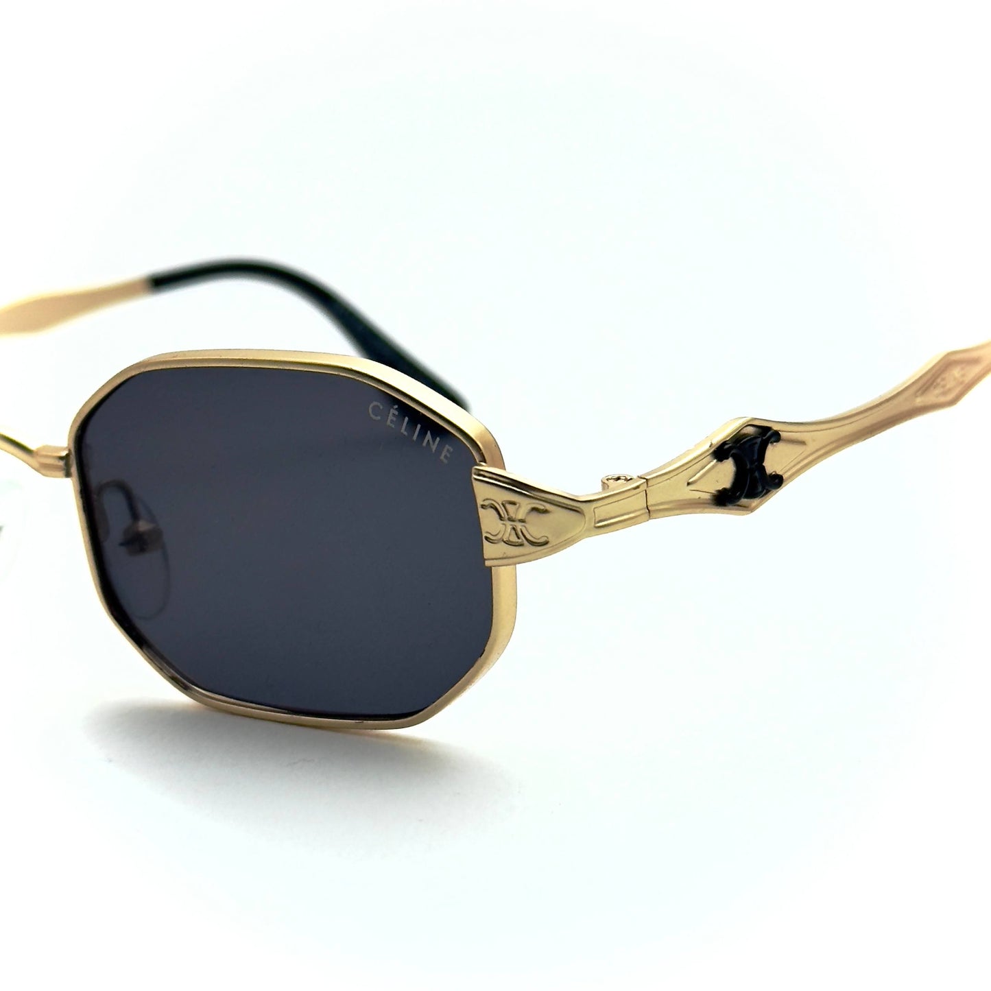 Celine CL40249U Triomphe (Gold / Black)