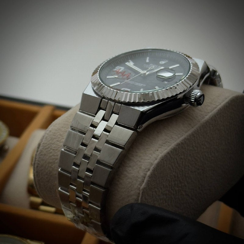 Rolex Datejust – Silver Black (Men)