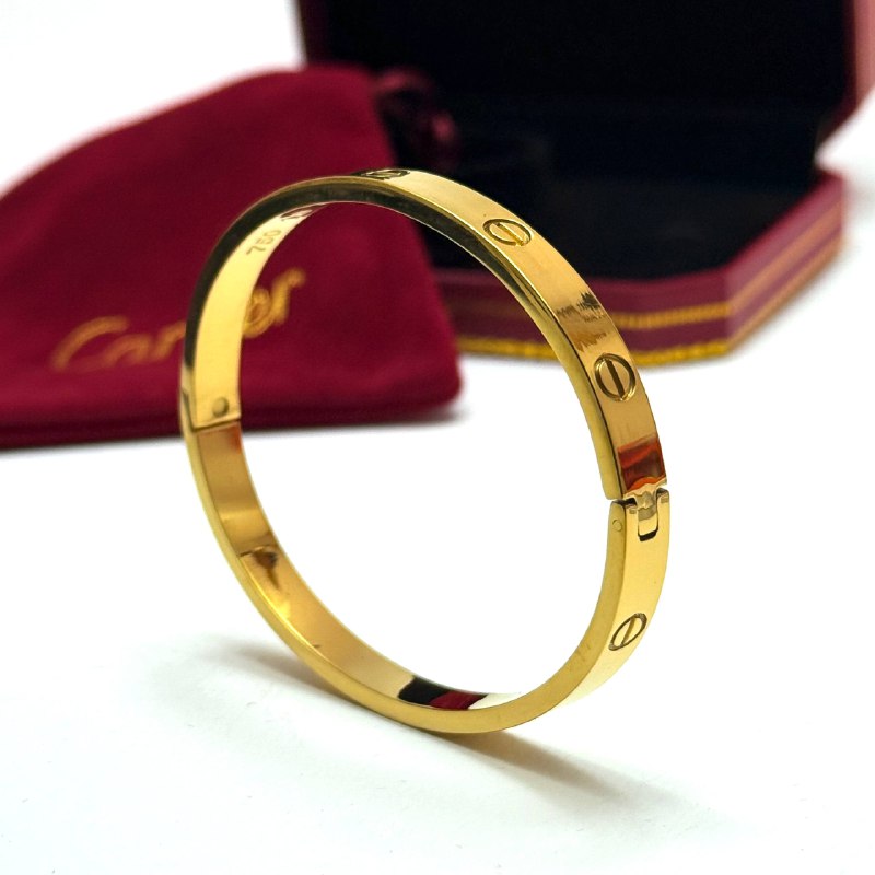 Cartier Love Bracelet — Gold
