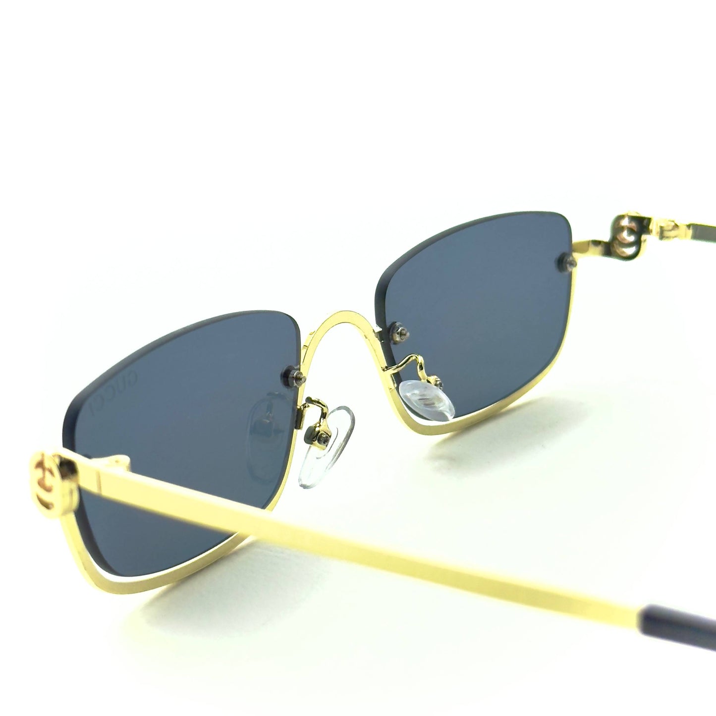 Gucci GG0879S – Gold / Black